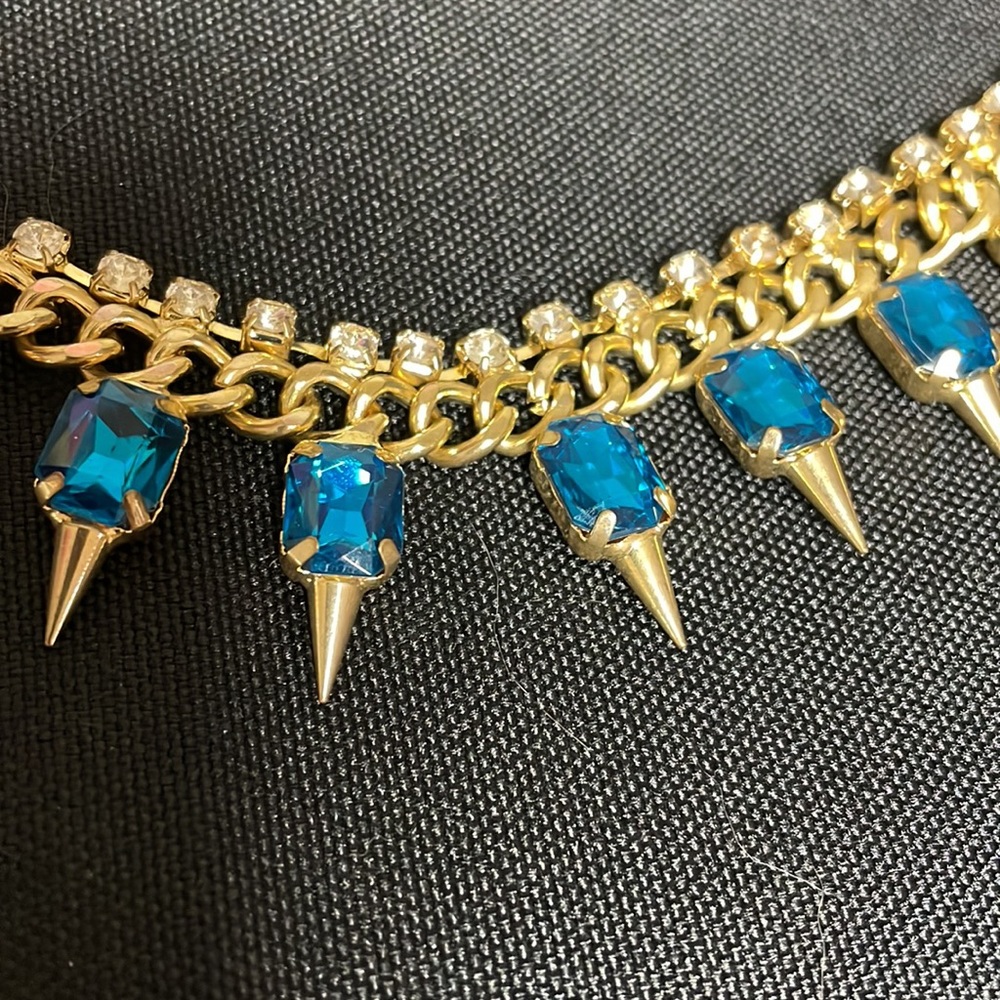 Necklace - Picture 3 of 6